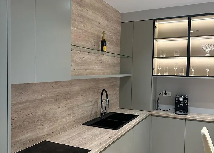 Appartamento John Vlorë