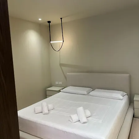 John Apartment *