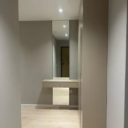 John Apartment *